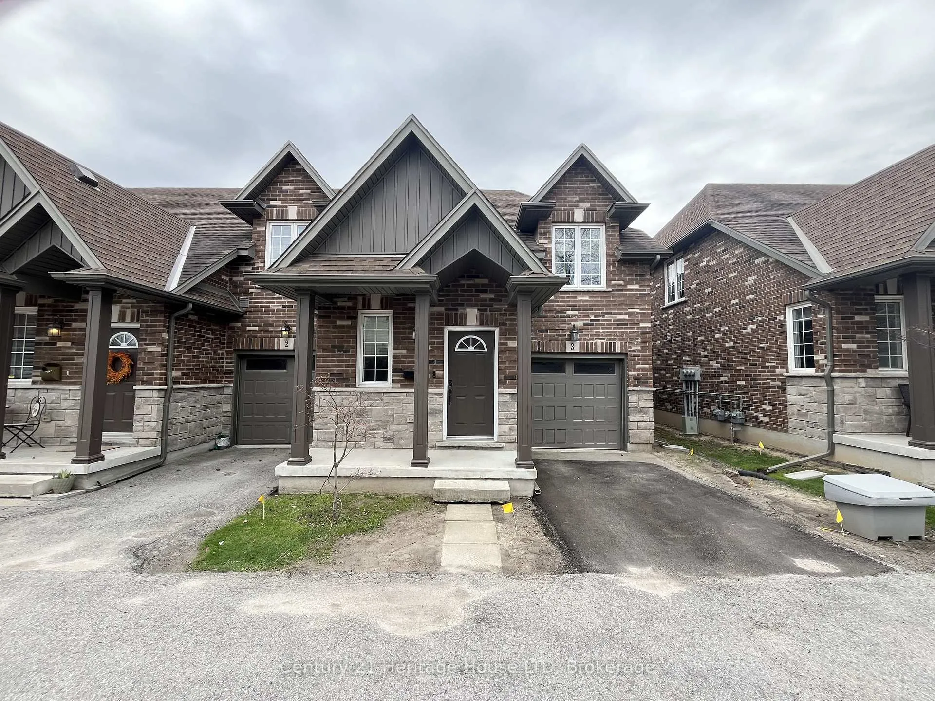 Photo 1 of Unit 3, 63 Pine Street N, Thorold, Thorold Downtown — HOMEH