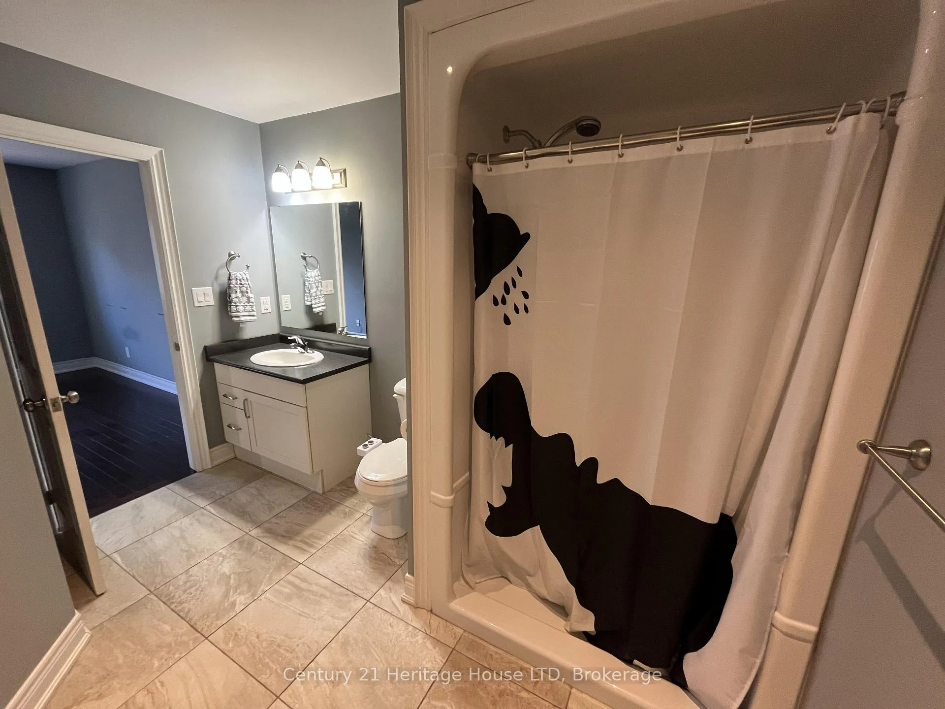 Photo 11 of Unit 3, 63 Pine Street N, Thorold, Thorold Downtown — HOMEH