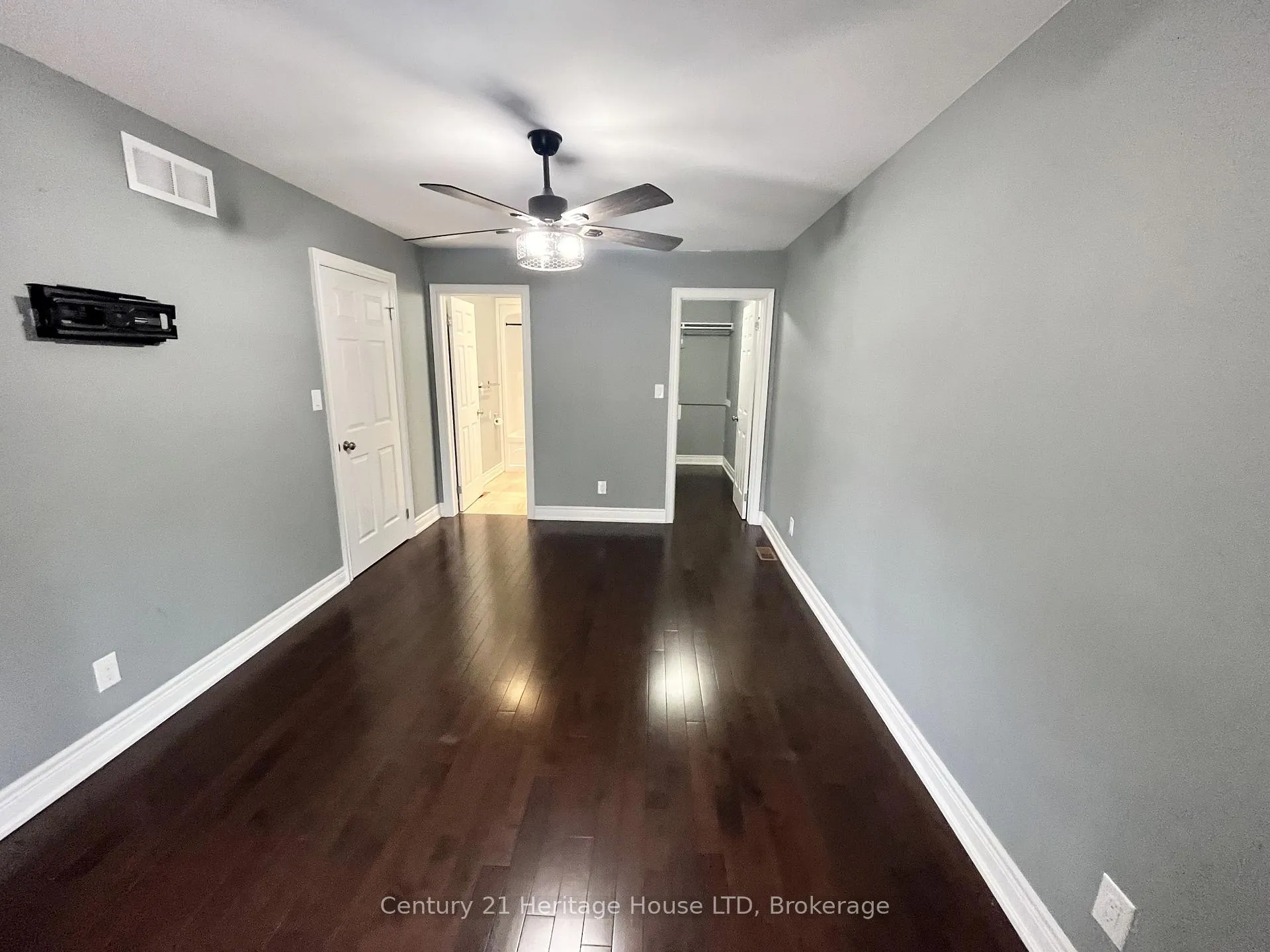 Photo 17 of Unit 3, 63 Pine Street N, Thorold, Thorold Downtown — HOMEH