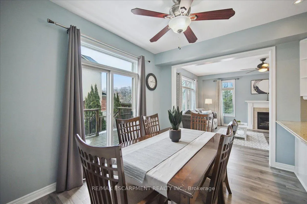 Photo 23 of 105 Oakhaven Place, Hamilton, Meadowlands — HOMEH