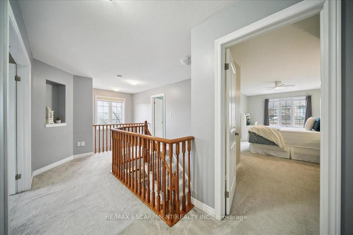 Photo 27 of 105 Oakhaven Place, Hamilton, Meadowlands — HOMEH