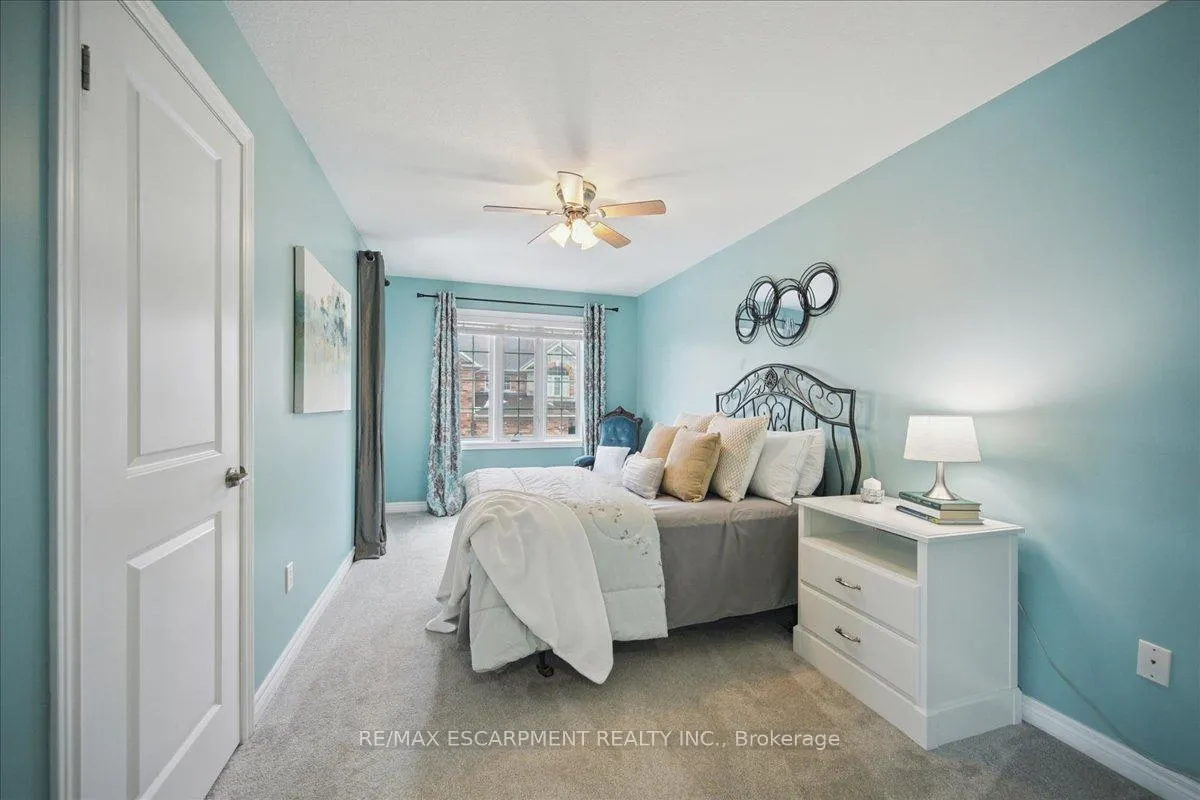 Photo 28 of 105 Oakhaven Place, Hamilton, Meadowlands — HOMEH