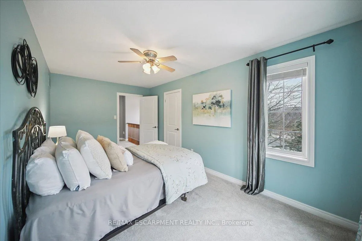 Photo 29 of 105 Oakhaven Place, Hamilton, Meadowlands — HOMEH
