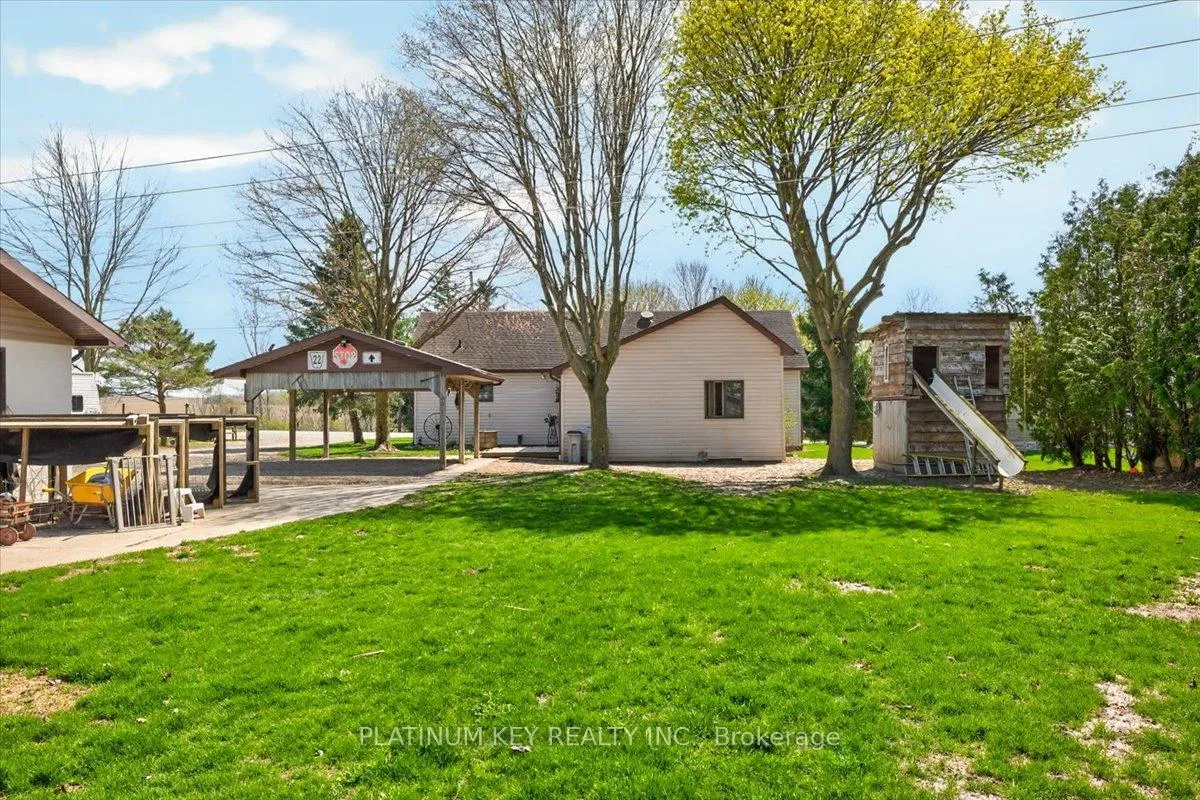 Photo 27 of 2300 Egremont Drive, Adelaide Metcalfe, Adelaide Village — HOMEH