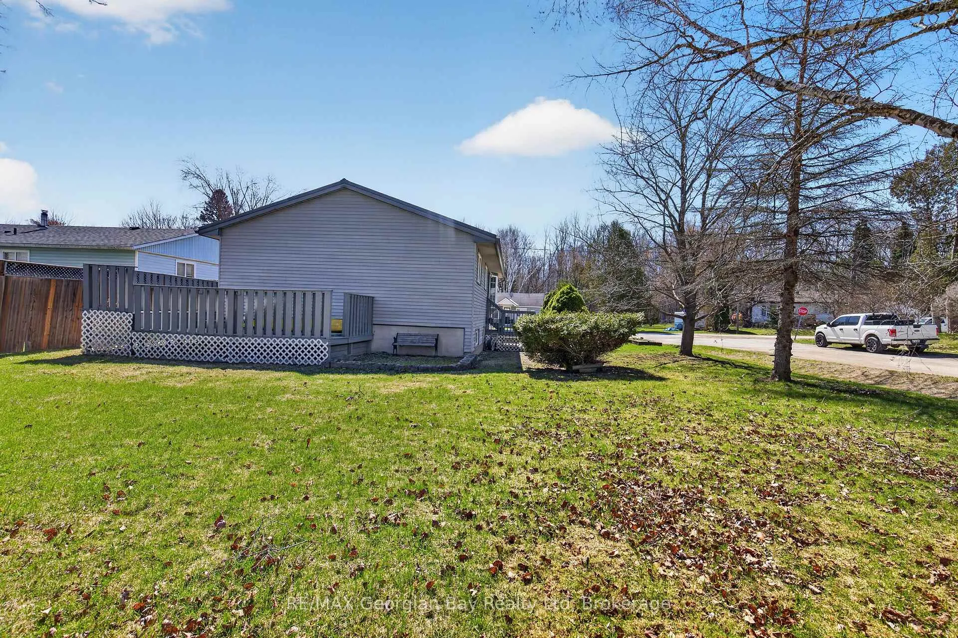 Photo 29 of 919 Eighth Avenue, Tay, Port McNicoll — HOMEH