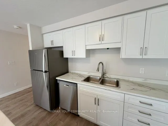 Photo 9 of 25 Strath Crescent, Springwater, Elmvale — HOMEH