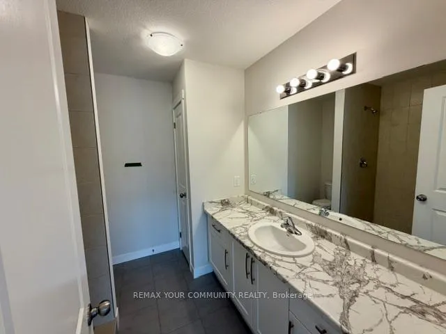 Photo 12 of 25 Strath Crescent, Springwater, Elmvale — HOMEH