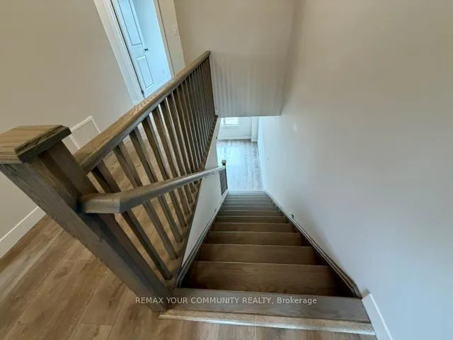 Photo 14 of 25 Strath Crescent, Springwater, Elmvale — HOMEH