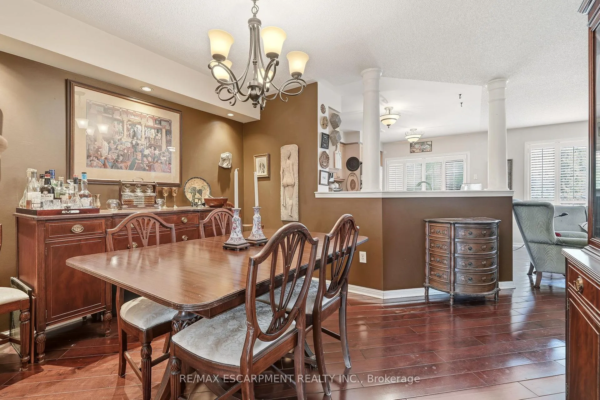 Photo 7 of 2211 Amberglen Court, Oakville, Westmount — HOMEH