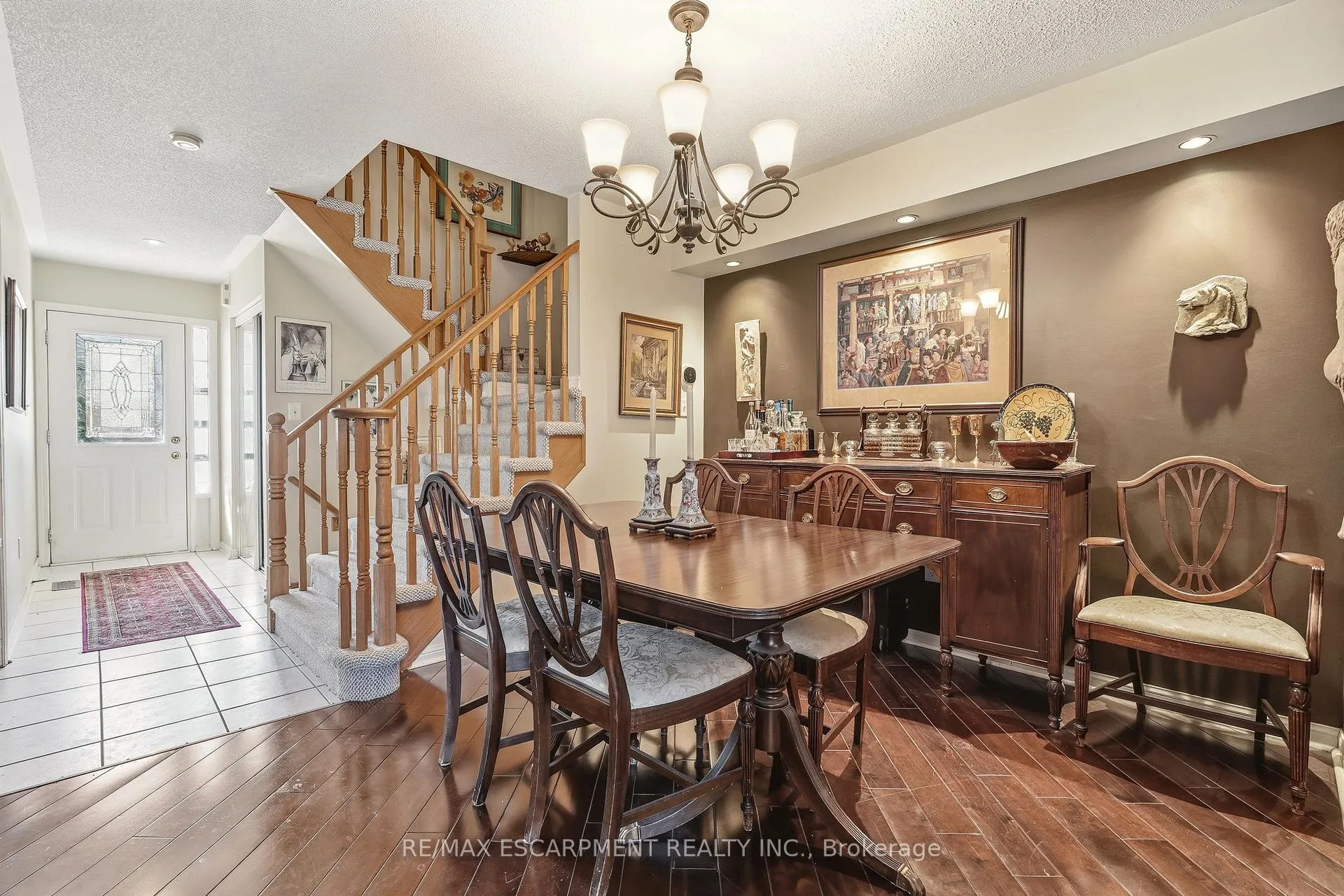 Photo 8 of 2211 Amberglen Court, Oakville, Westmount — HOMEH