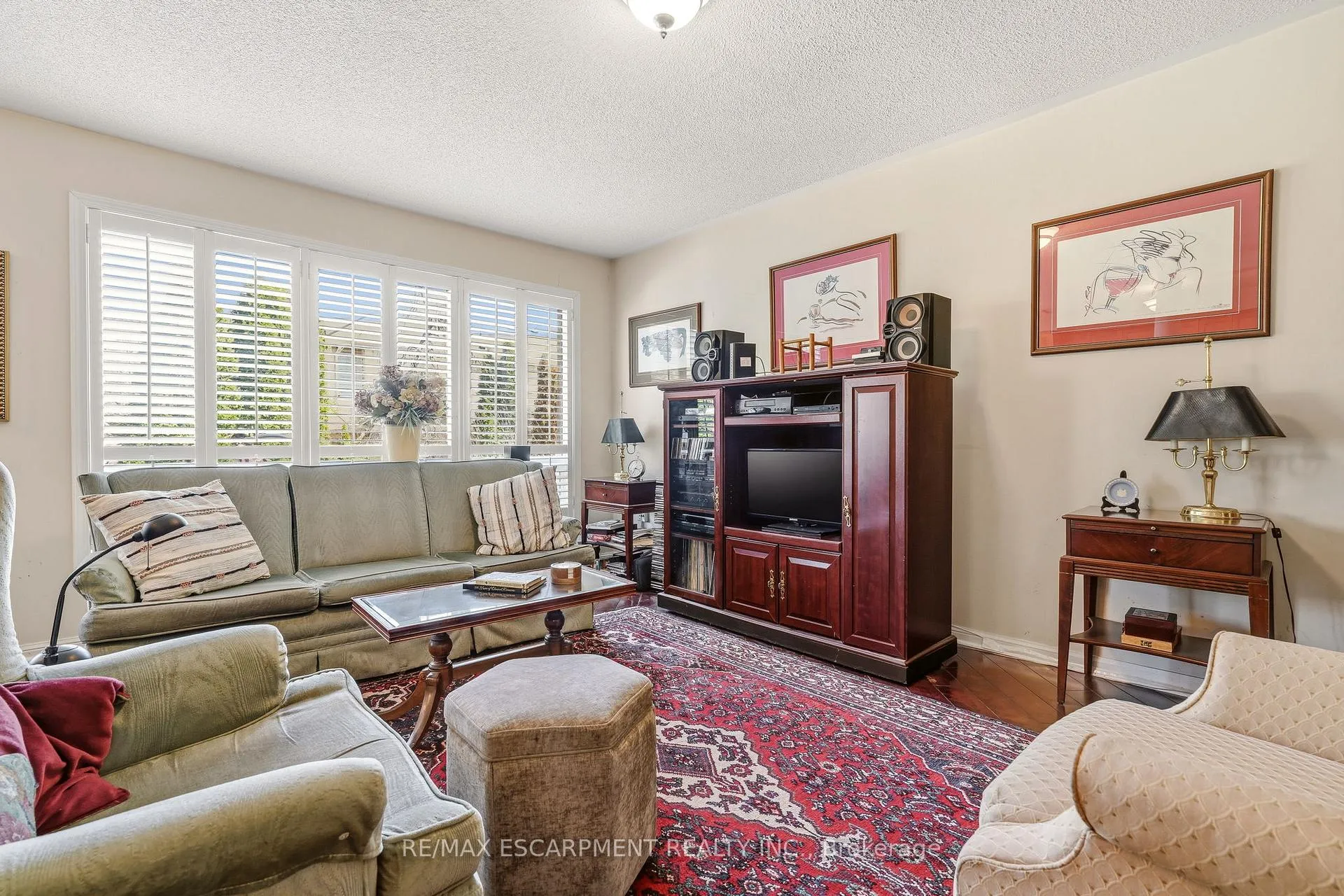 Photo 9 of 2211 Amberglen Court, Oakville, Westmount — HOMEH