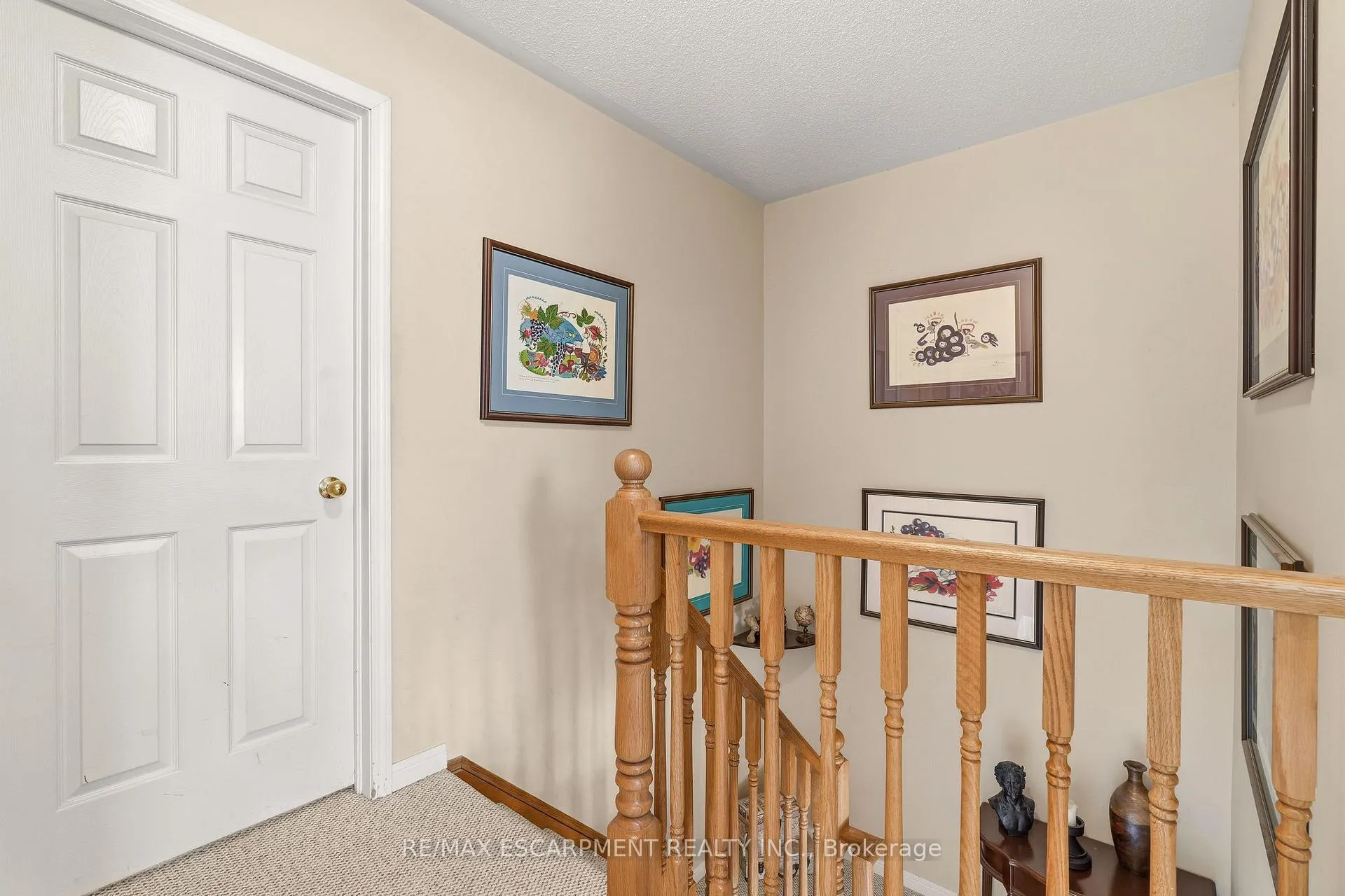 Photo 22 of 2211 Amberglen Court, Oakville, Westmount — HOMEH
