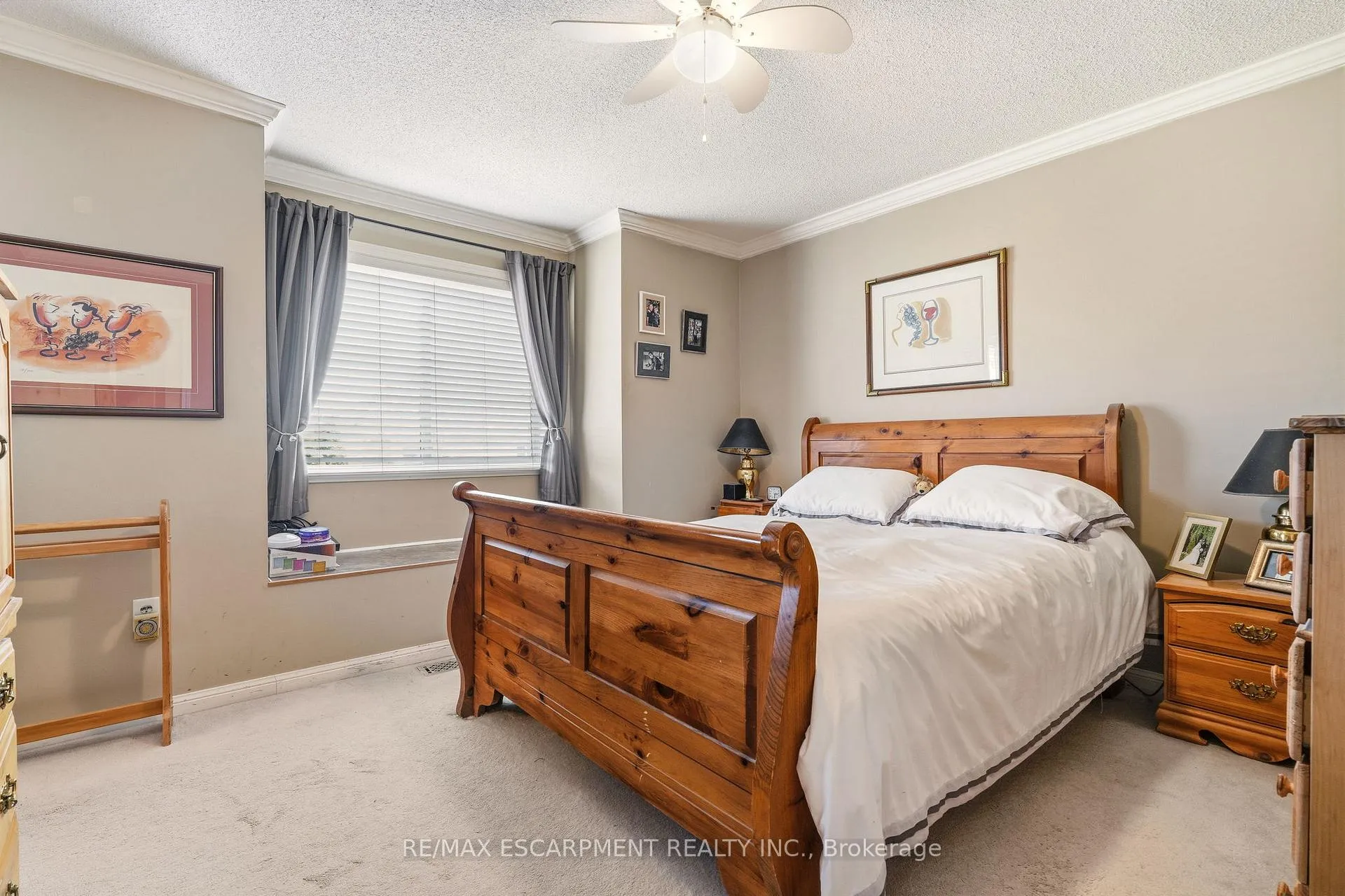 Photo 25 of 2211 Amberglen Court, Oakville, Westmount — HOMEH
