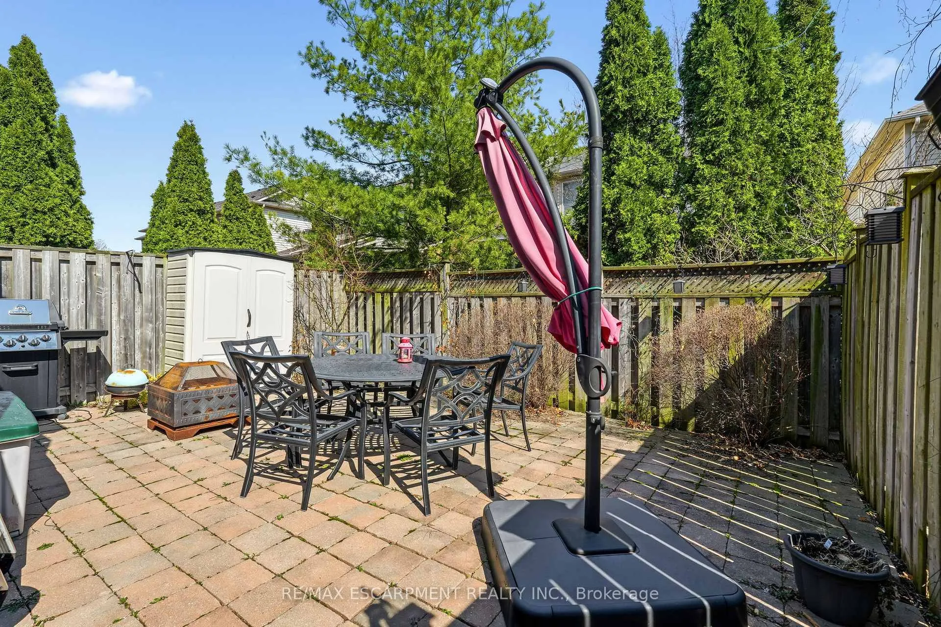 Photo 37 of 2211 Amberglen Court, Oakville, Westmount — HOMEH
