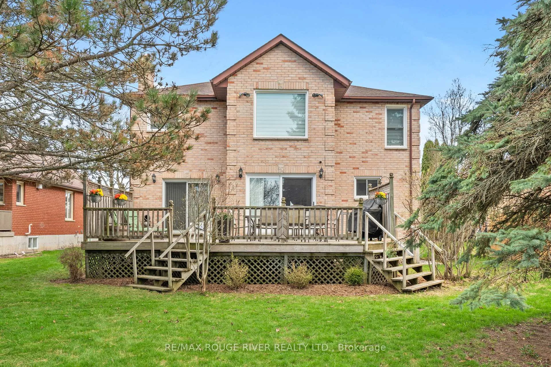 Photo 4 of 1093 Frei Street, Cobourg — HOMEH