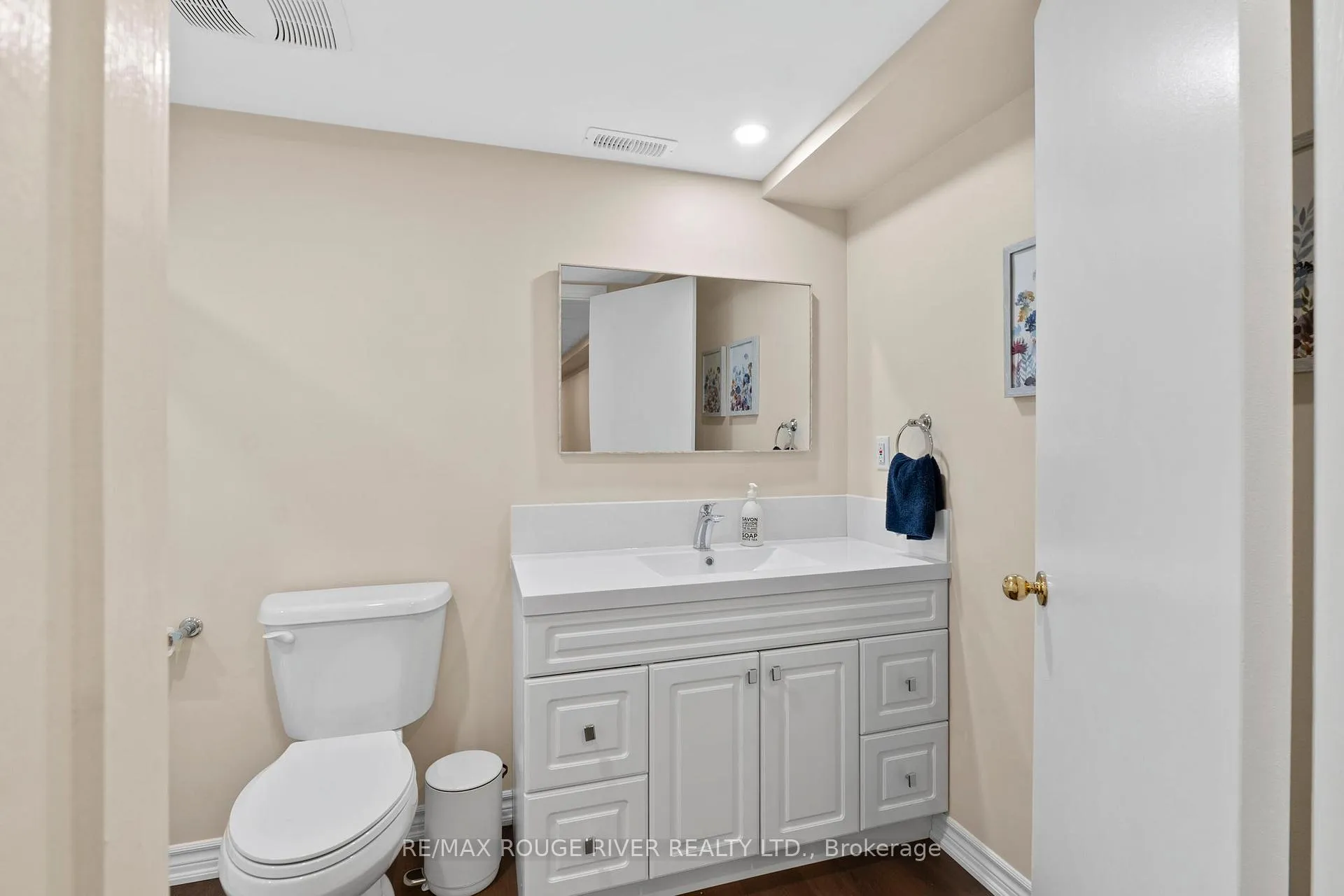 Photo 42 of 1093 Frei Street, Cobourg — HOMEH