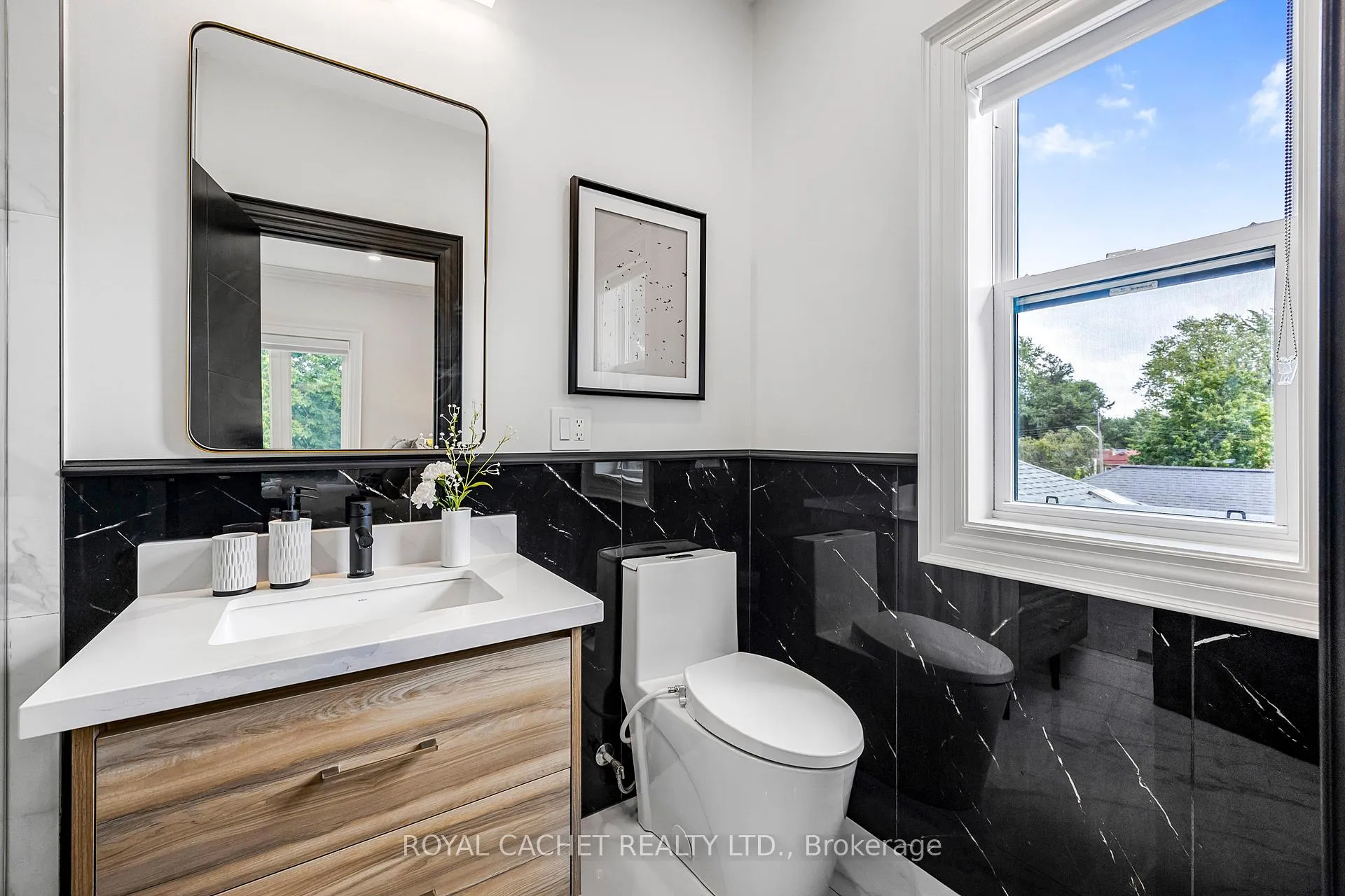 Photo 28 of 18 Ivorwood Crescent W, Scarborough, Wexford-Maryvale — HOMEH
