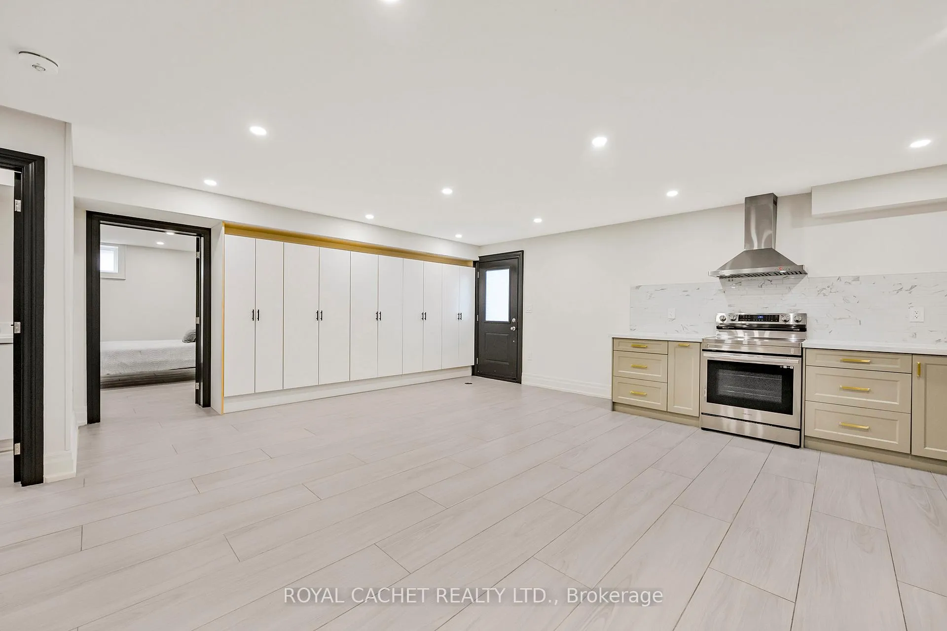 Photo 33 of 18 Ivorwood Crescent W, Scarborough, Wexford-Maryvale — HOMEH