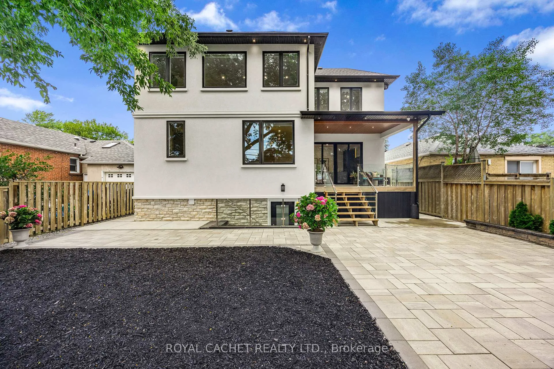 Photo 38 of 18 Ivorwood Crescent W, Scarborough, Wexford-Maryvale — HOMEH