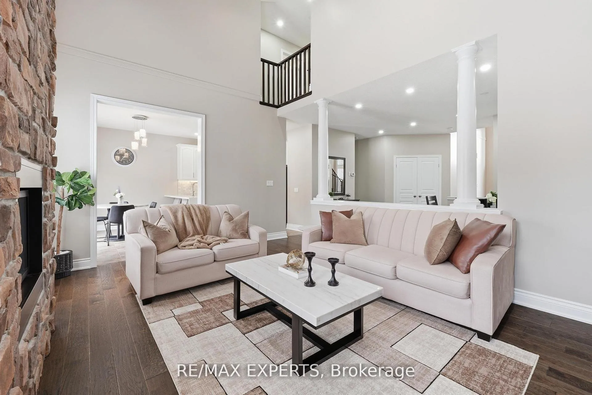 Photo 14 of 74 Boulder Crescent, Hamilton, Stoney Creek Mountain — HOMEH