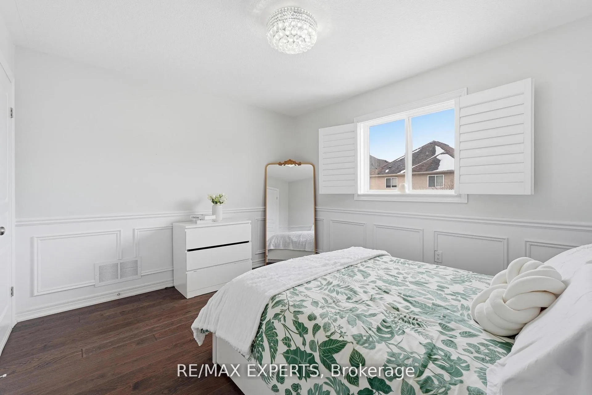 Photo 37 of 74 Boulder Crescent, Hamilton, Stoney Creek Mountain — HOMEH