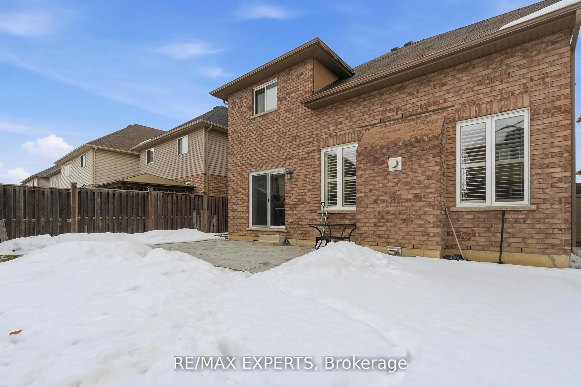 Photo 44 of 74 Boulder Crescent, Hamilton, Stoney Creek Mountain — HOMEH