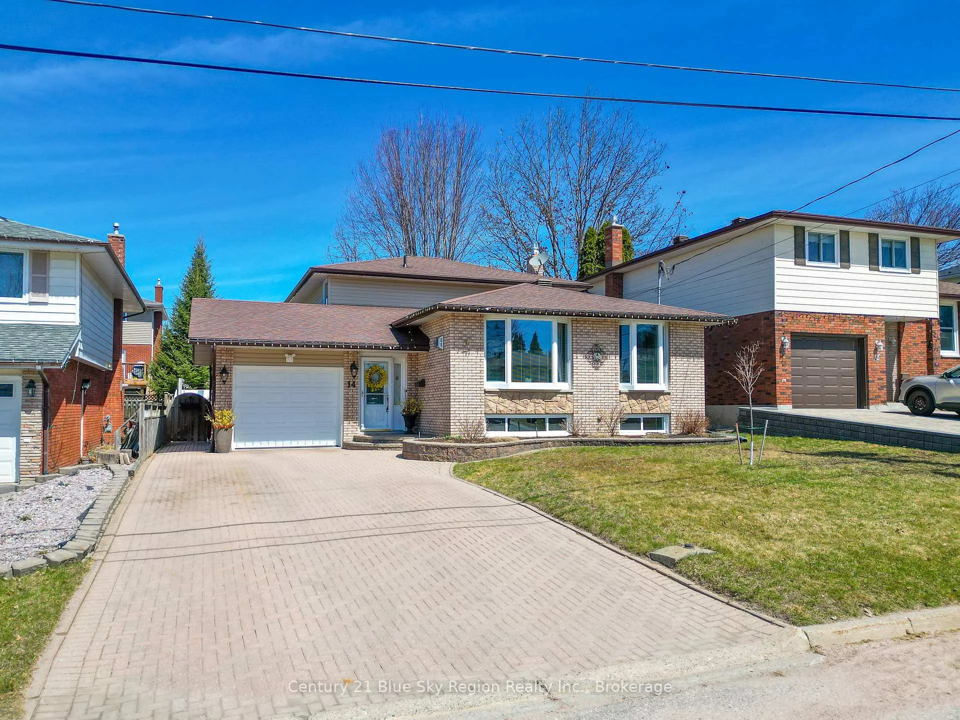 Photo 1 of 14 Sable Crescent, North Bay, Birchaven — HOMEH