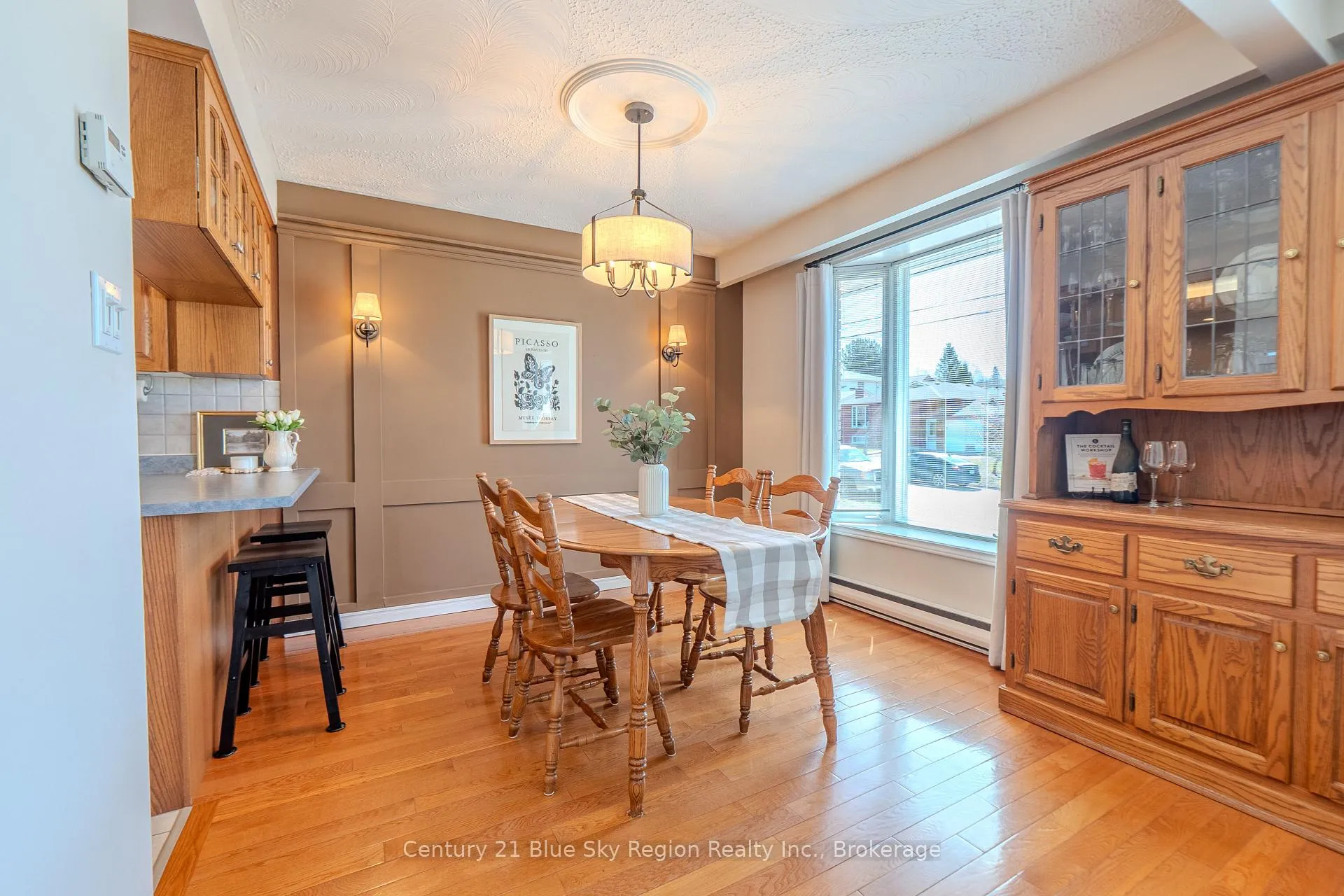 Photo 11 of 14 Sable Crescent, North Bay, Birchaven — HOMEH