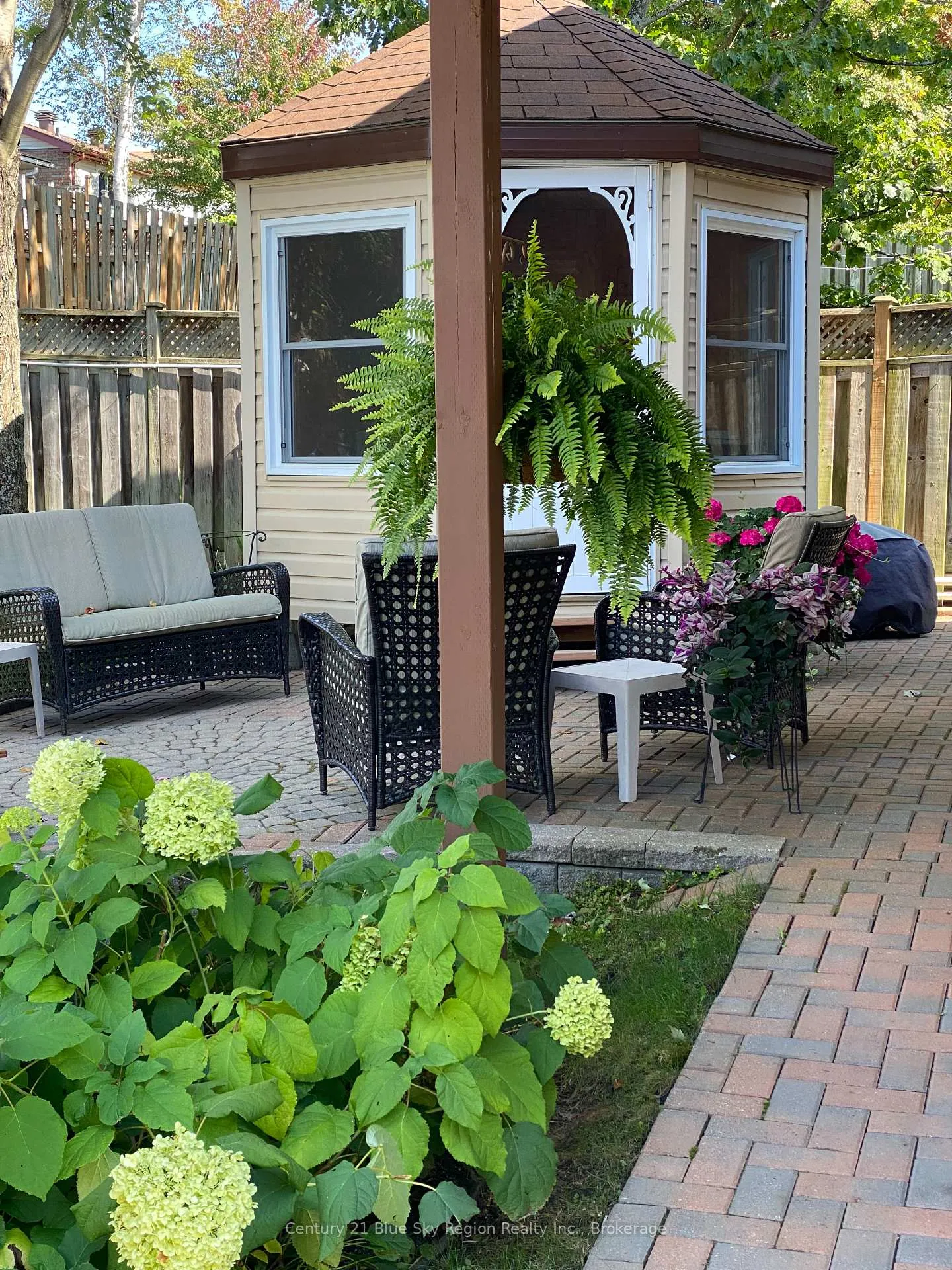 Photo 40 of 14 Sable Crescent, North Bay, Birchaven — HOMEH