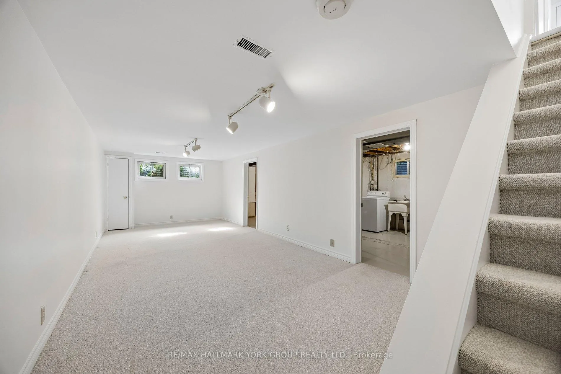 Photo 27 of 86 Nymark Avenue, North York, Don Valley Village — HOMEH