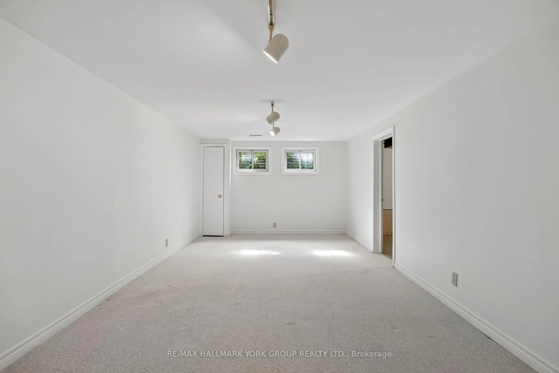 Photo 28 of 86 Nymark Avenue, North York, Don Valley Village — HOMEH