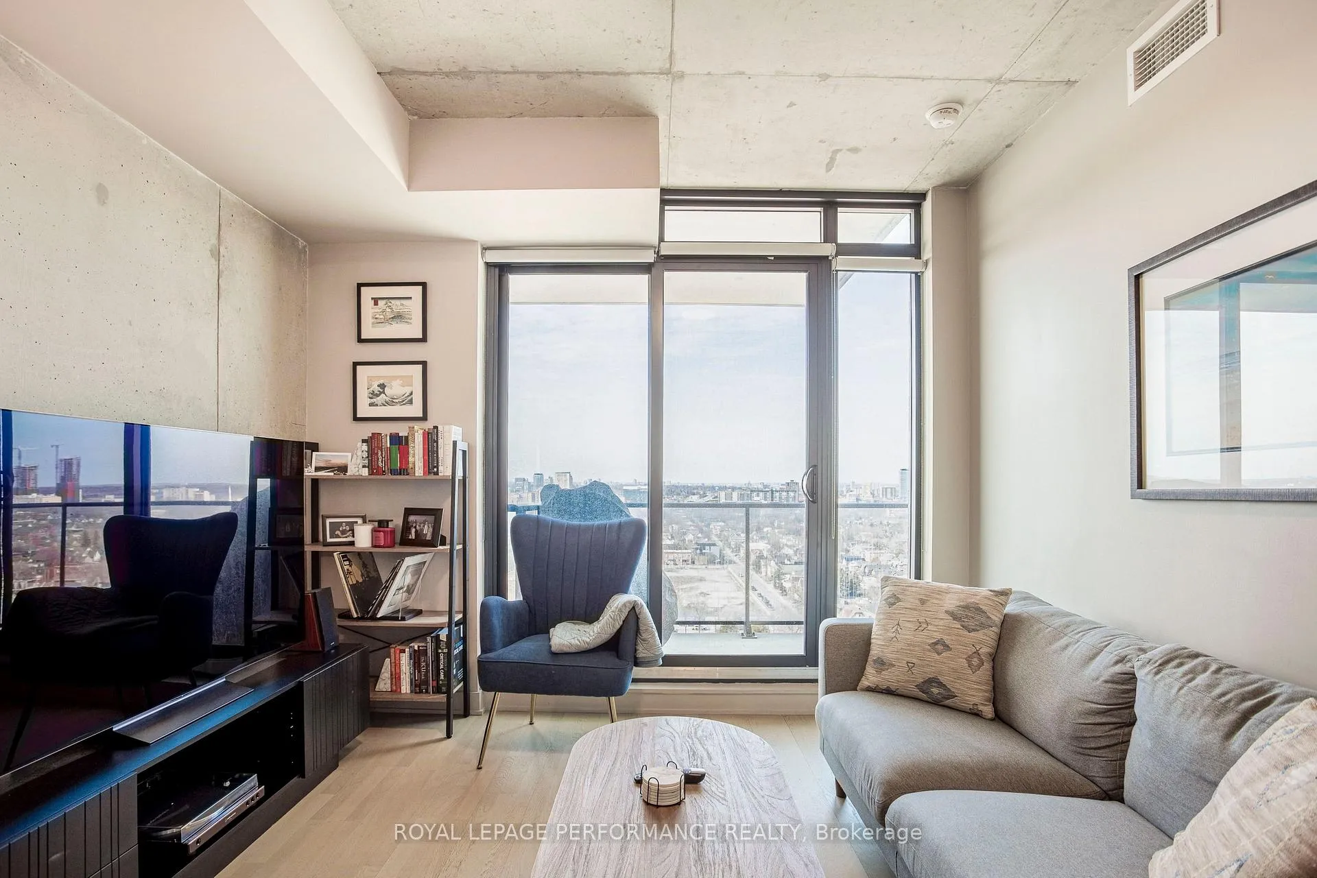 Photo 8 of Unit 1704, 203 Catherine Street E, Ottawa, Ottawa Centre — HOMEH