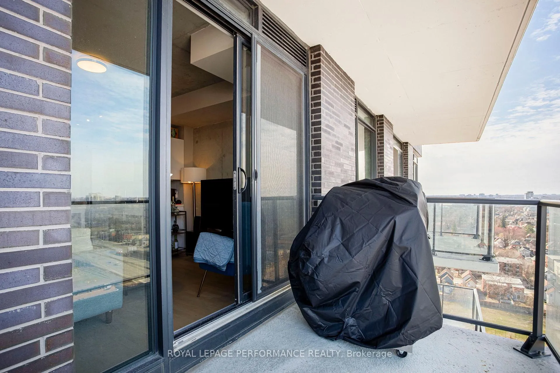 Photo 12 of Unit 1704, 203 Catherine Street E, Ottawa, Ottawa Centre — HOMEH