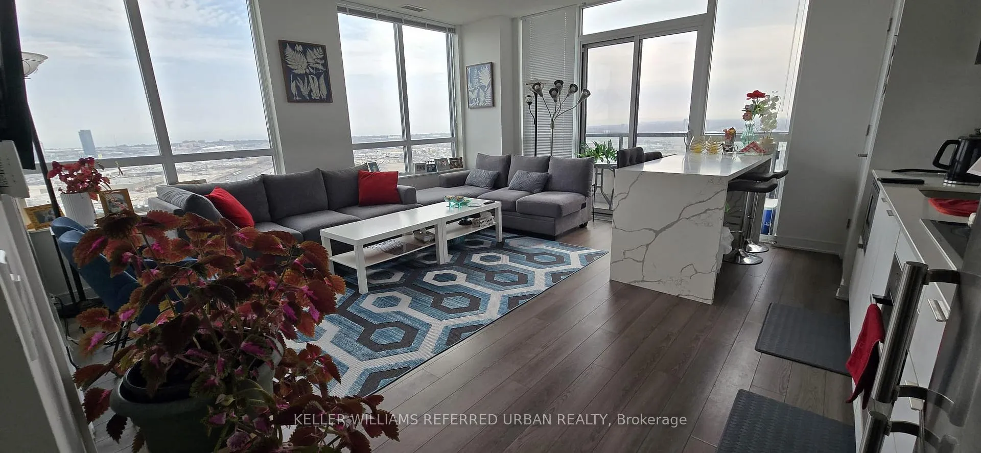 Photo 12 of Unit 2809 - Main room, 20 Thomas Riley Road, Etobicoke, Islington-City Centre West — HOMEH