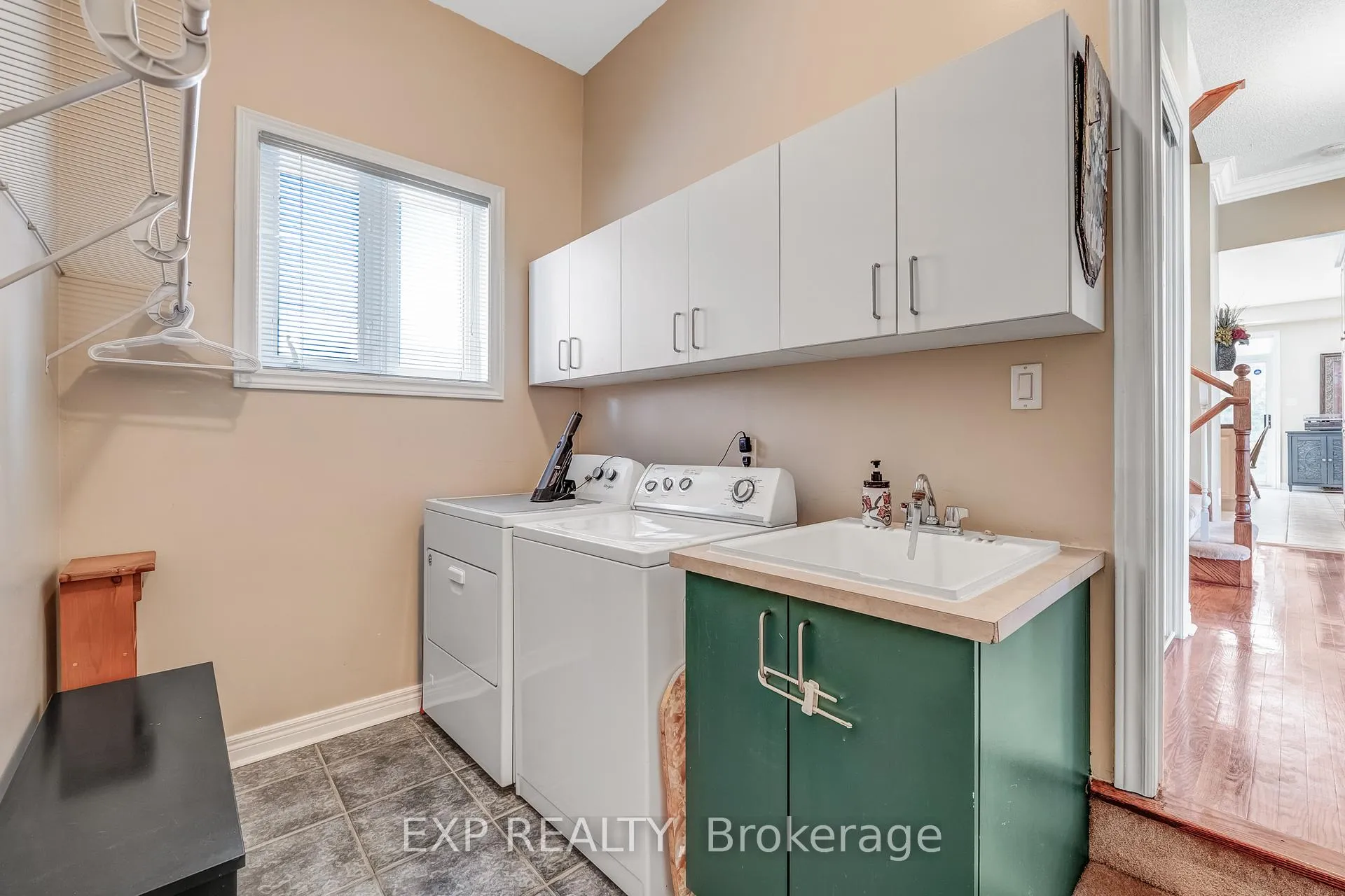 Photo 18 of 56 Moreau Trail, Scarborough, Clairlea-Birchmount — HOMEH