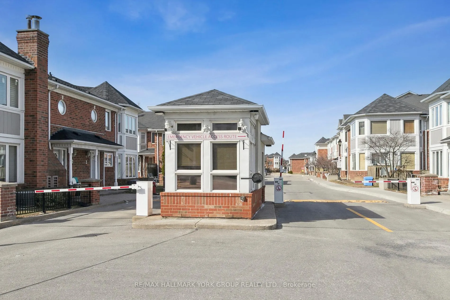 Photo 5 of Unit 177, 18 Clark Avenue W, Vaughan, Crestwood-Springfarm-Yorkhill — HOMEH