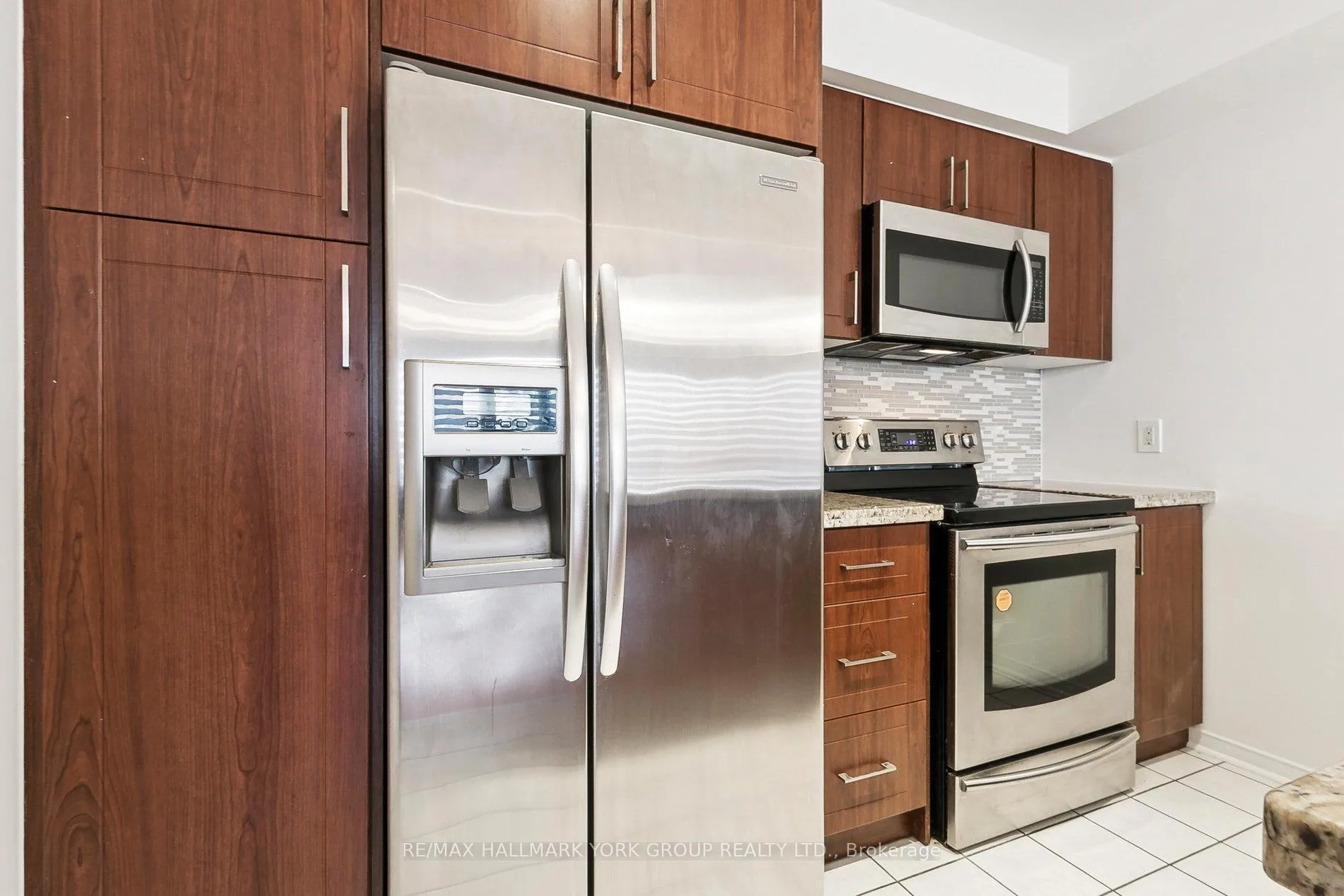 Photo 15 of Unit 177, 18 Clark Avenue W, Vaughan, Crestwood-Springfarm-Yorkhill — HOMEH