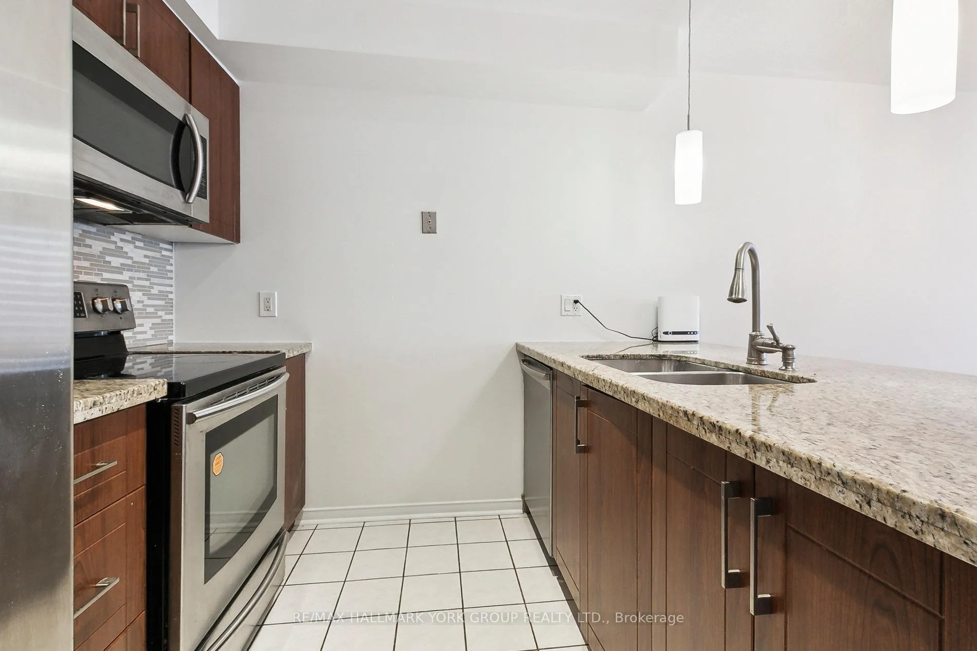 Photo 16 of Unit 177, 18 Clark Avenue W, Vaughan, Crestwood-Springfarm-Yorkhill — HOMEH