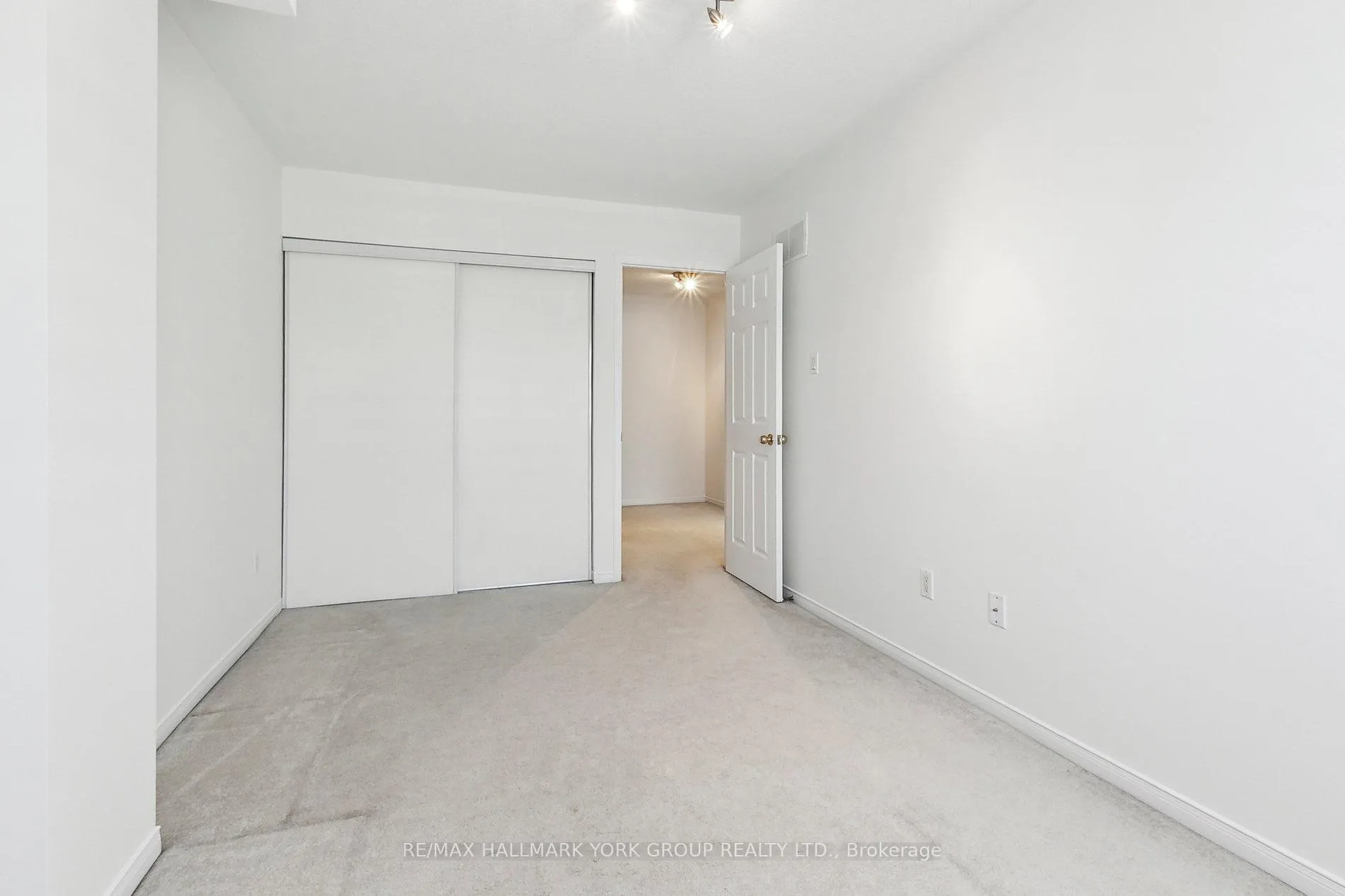 Photo 33 of Unit 177, 18 Clark Avenue W, Vaughan, Crestwood-Springfarm-Yorkhill — HOMEH