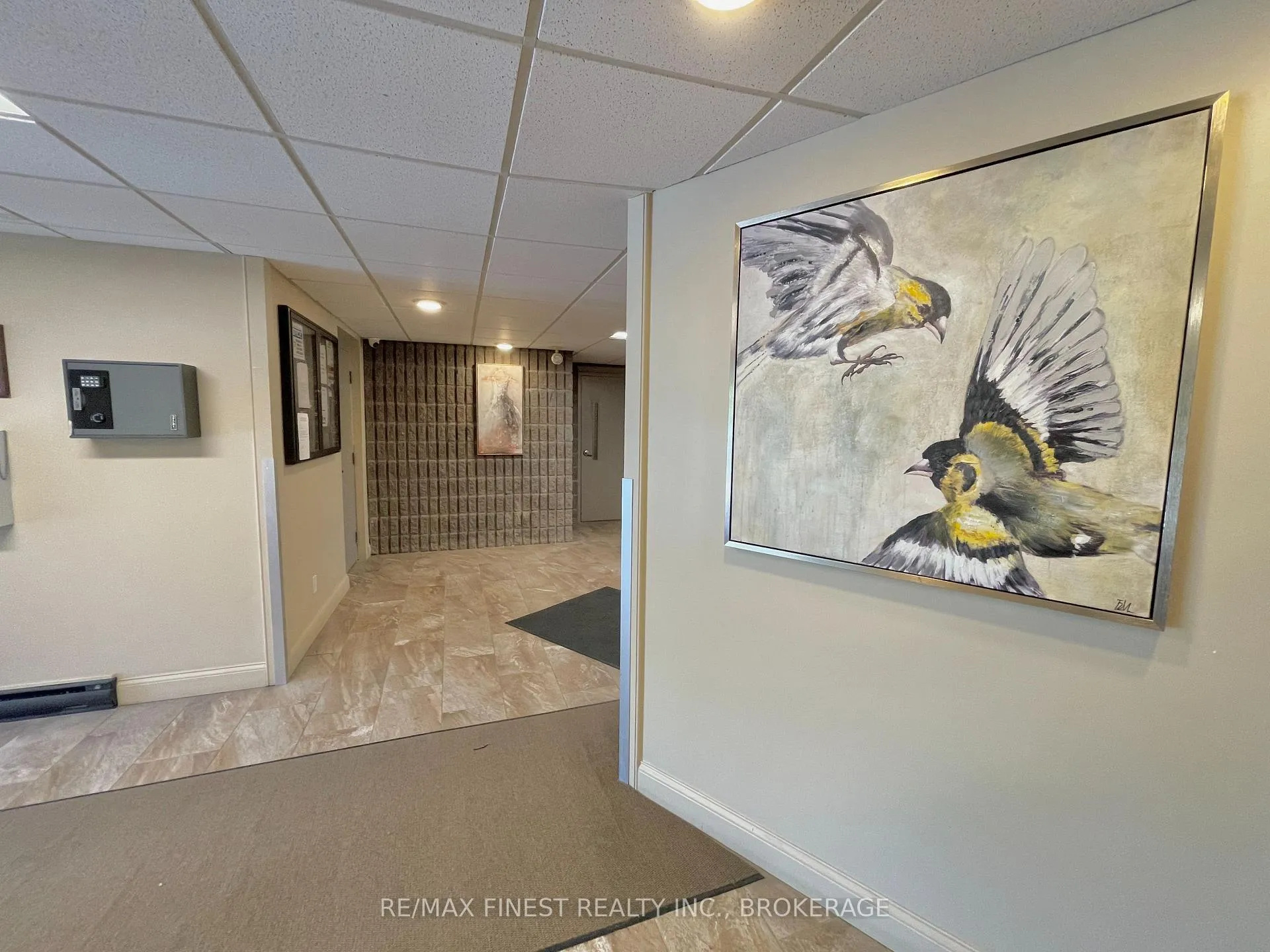 Photo 4 of Unit 602, 17 Eldon Hall Place, Kingston, Central City West — HOMEH