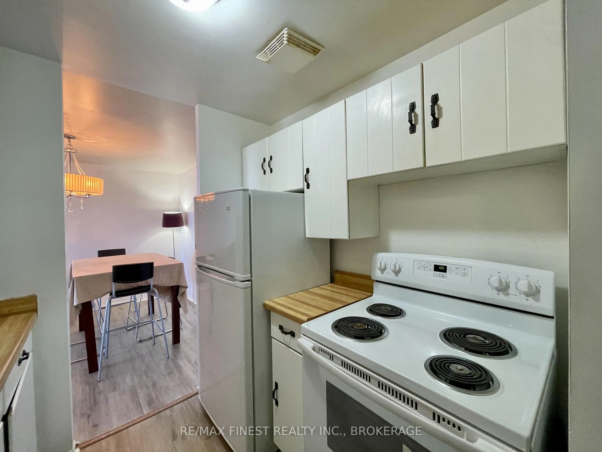 Photo 9 of Unit 602, 17 Eldon Hall Place, Kingston, Central City West — HOMEH