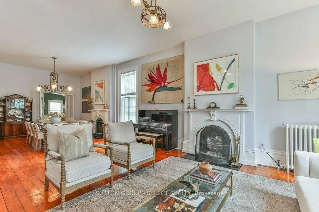 Photo 8 of 806 Waterloo Street, London, East B — HOMEH