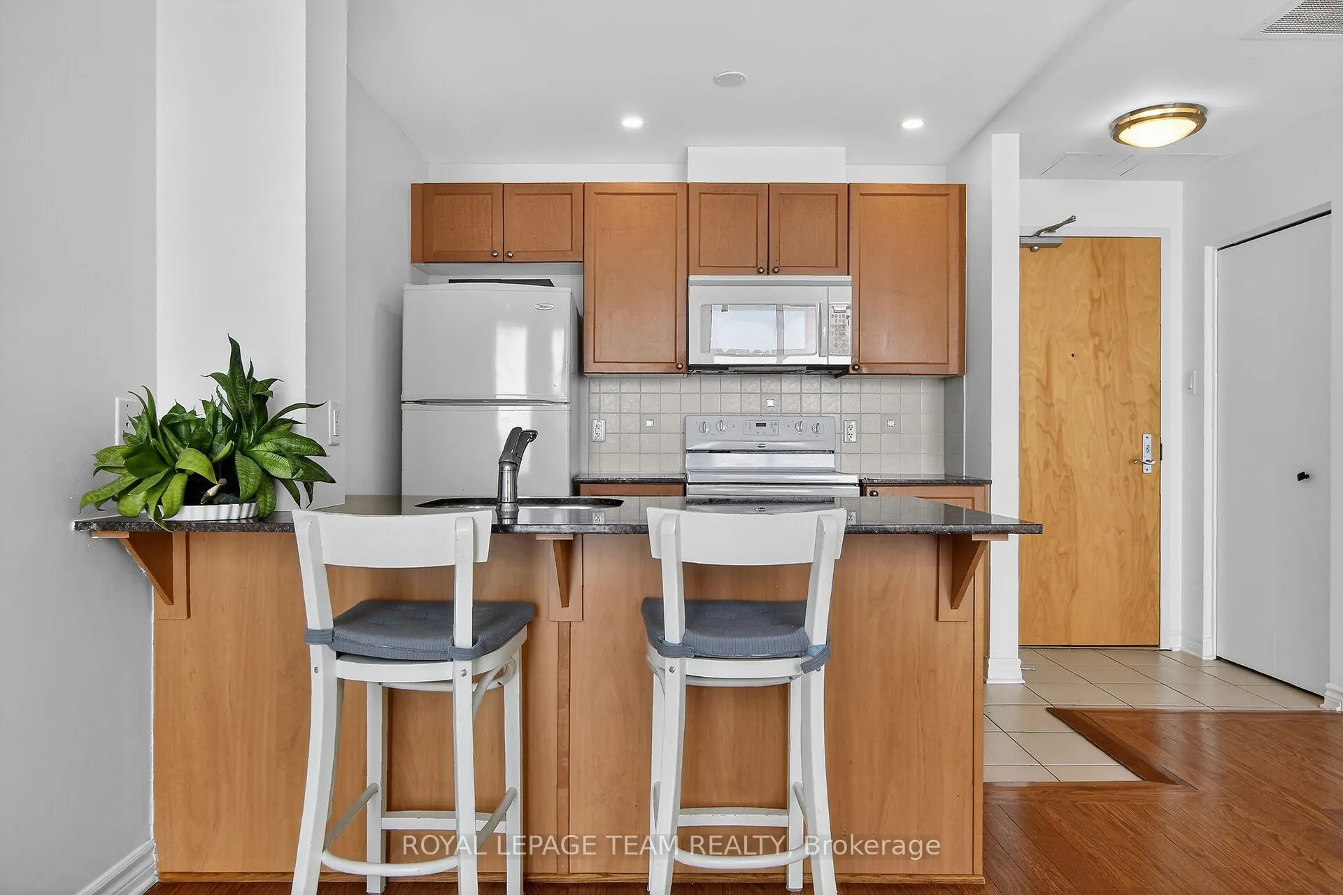 Photo 7 of Unit 1007, 250 Lett Street, Ottawa, West Centre Town — HOMEH