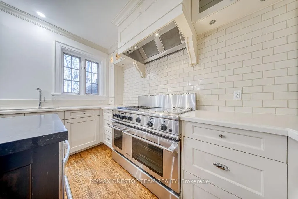 Photo 12 of 30 Heathdale Road, Toronto, Humewood-Cedarvale — HOMEH