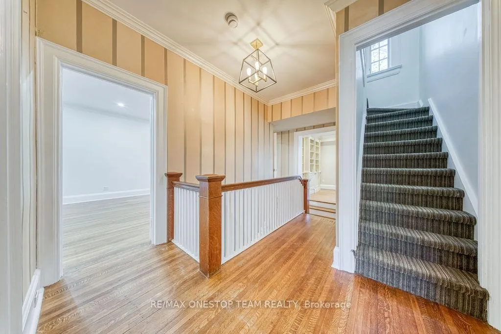 Photo 18 of 30 Heathdale Road, Toronto, Humewood-Cedarvale — HOMEH