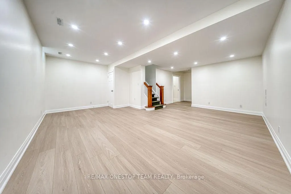 Photo 36 of 30 Heathdale Road, Toronto, Humewood-Cedarvale — HOMEH