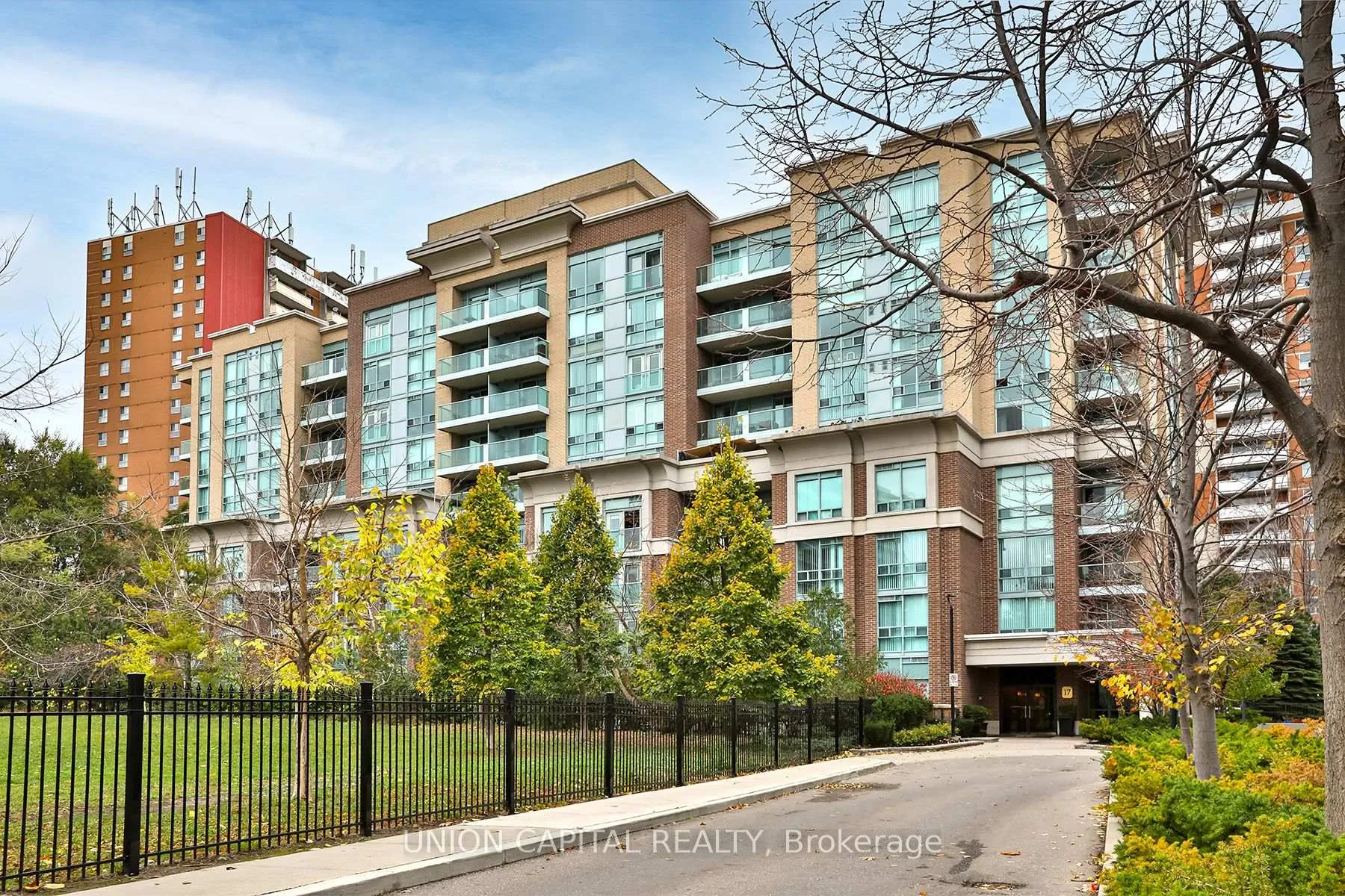 Photo 1 of Unit 710, 17 Michael Power Place, Etobicoke, Islington-City Centre West — HOMEH