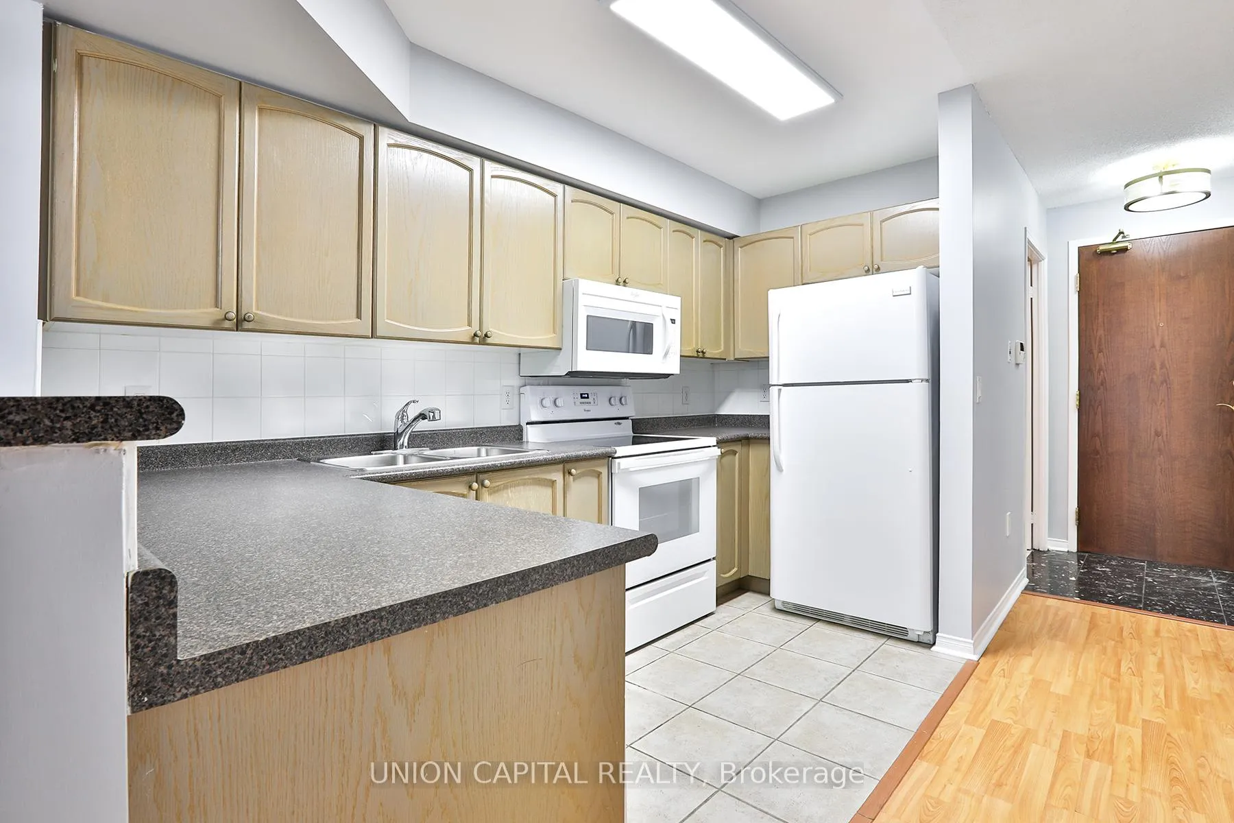 Photo 7 of Unit 710, 17 Michael Power Place, Etobicoke, Islington-City Centre West — HOMEH