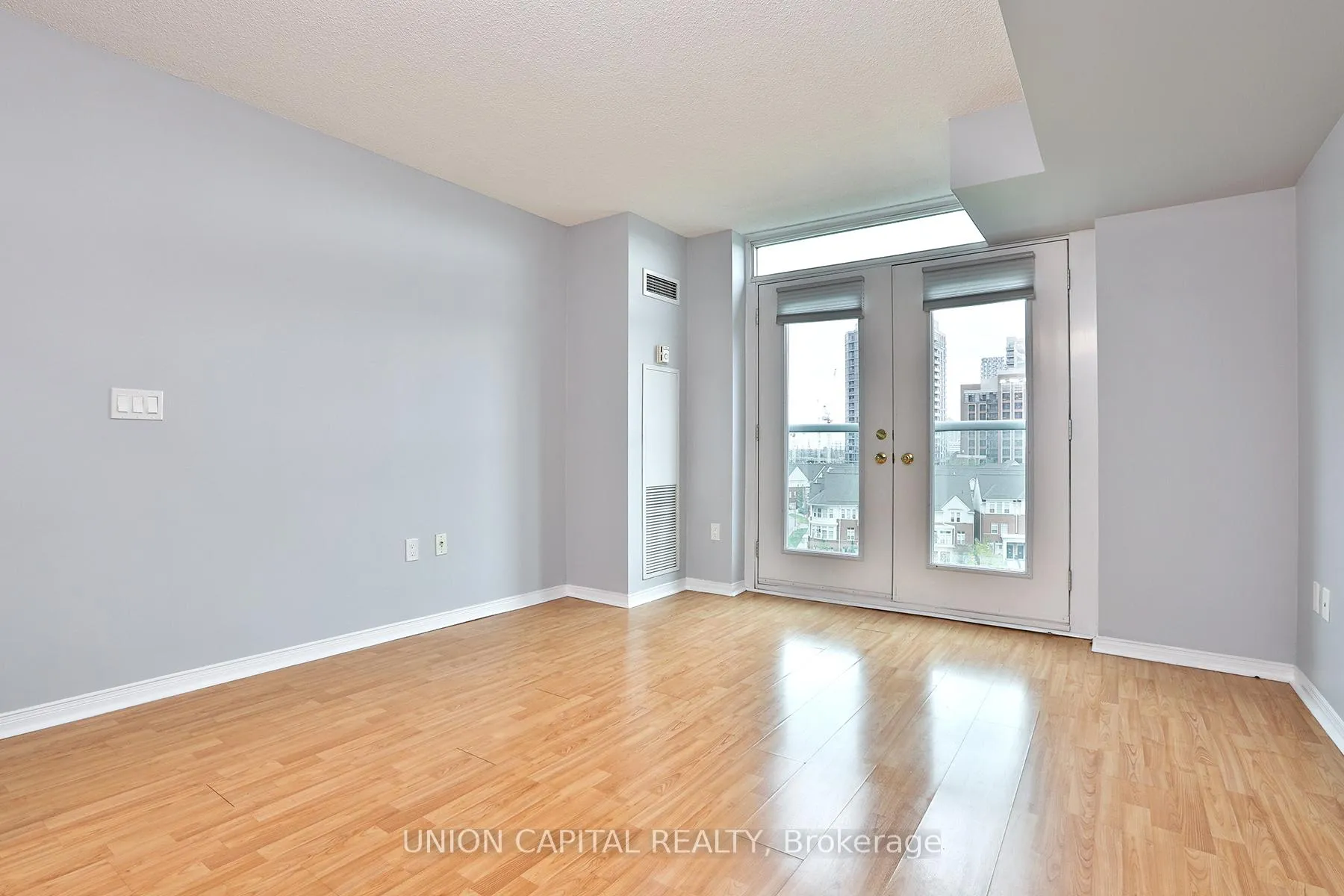 Photo 10 of Unit 710, 17 Michael Power Place, Etobicoke, Islington-City Centre West — HOMEH
