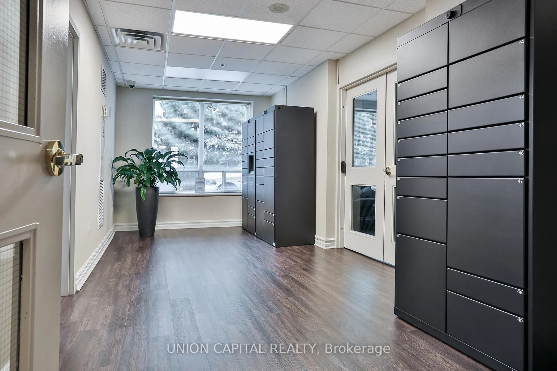 Photo 27 of Unit 710, 17 Michael Power Place, Etobicoke, Islington-City Centre West — HOMEH